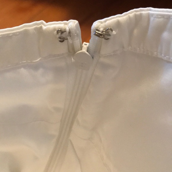 Stunning Theory Dress - Picture 6 of 6